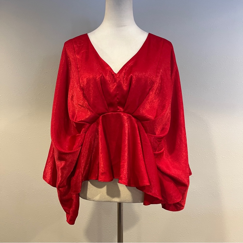 Aura‎ Vibrant Red V-Neck Blouse size small